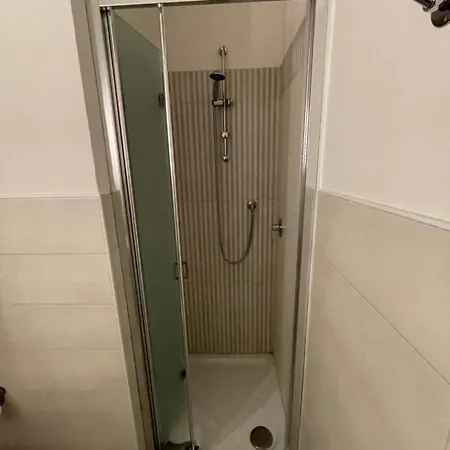 Villaggio Boschetti 10a 페스키에라델가르다